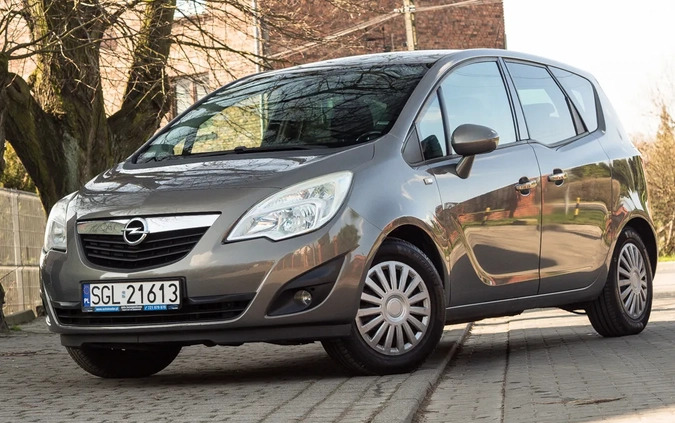 Opel Meriva cena 21900 przebieg: 169883, rok produkcji 2010 z Knurów małe 742